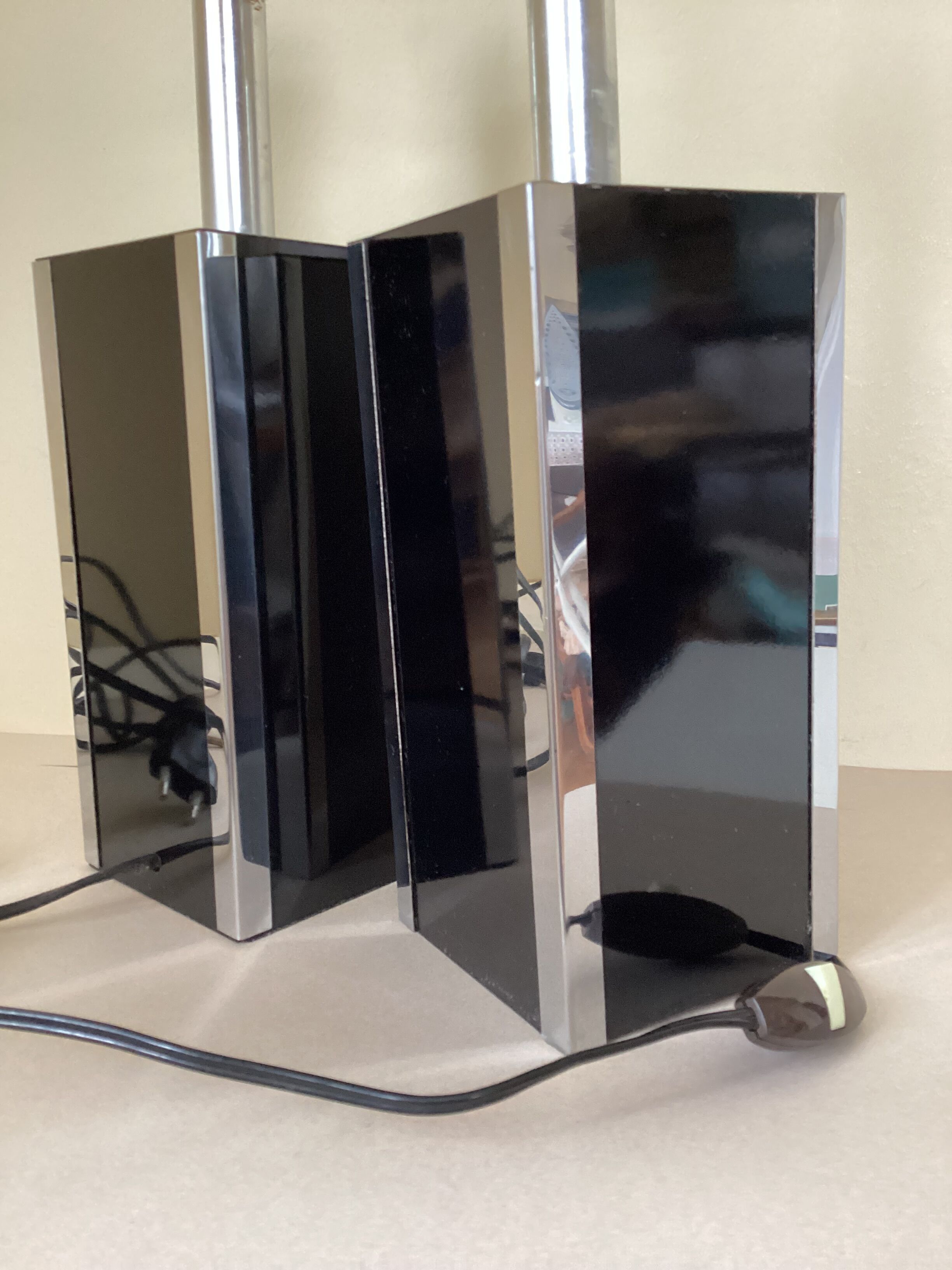 Pair of lamp feet years 70-80