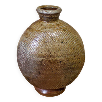 Vase méplat en grès type La Borne