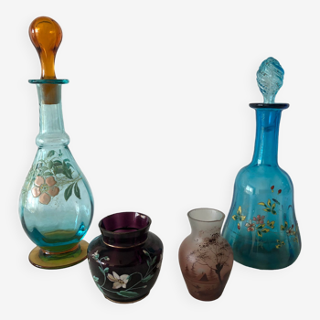 Intéressant ensemble de deux carafes et deux vases émaillées legras vers 1900