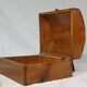 Coffret vintage en bois massif