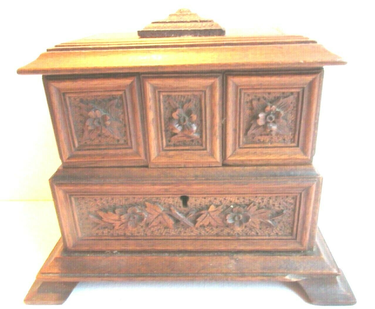 Jewelry box Sculpture Wood Black Forest, 3 compartments, Cabinet Napoléon III