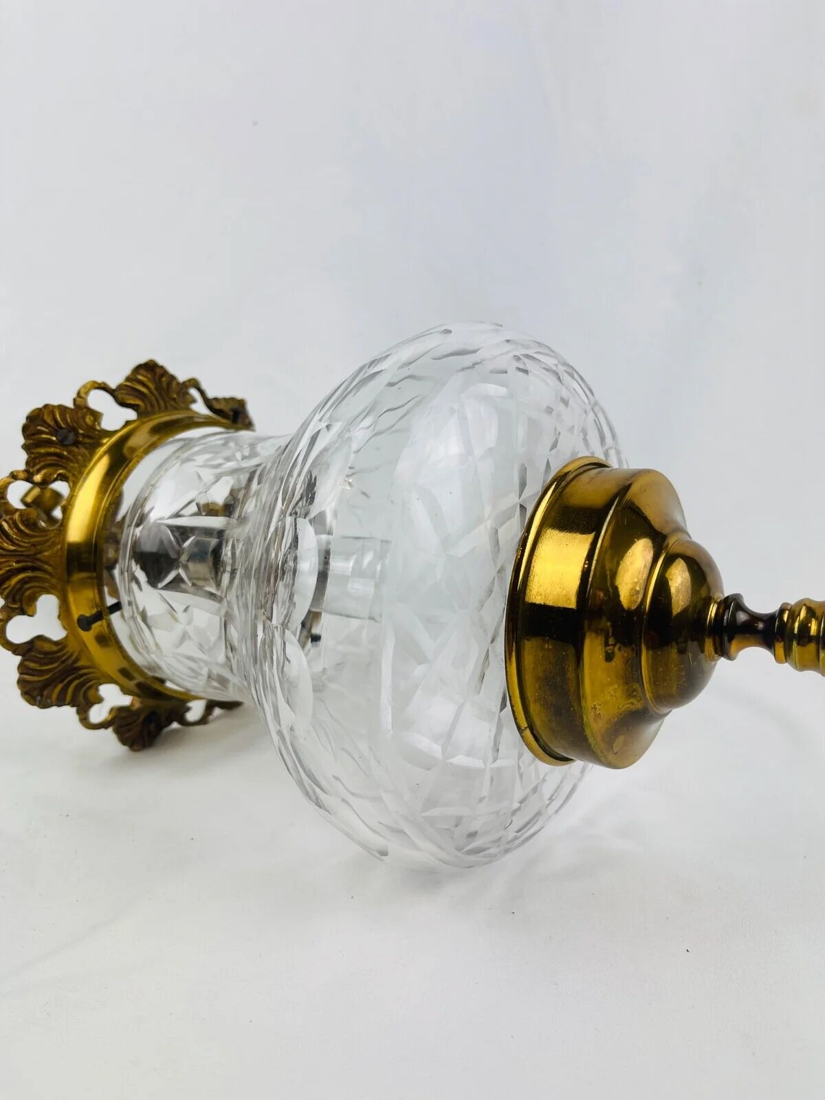 Suspension lantern in gilded bronze and engraved glass, Louis XVI style.