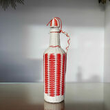 Bottle in red and white scoubidou 50-60s