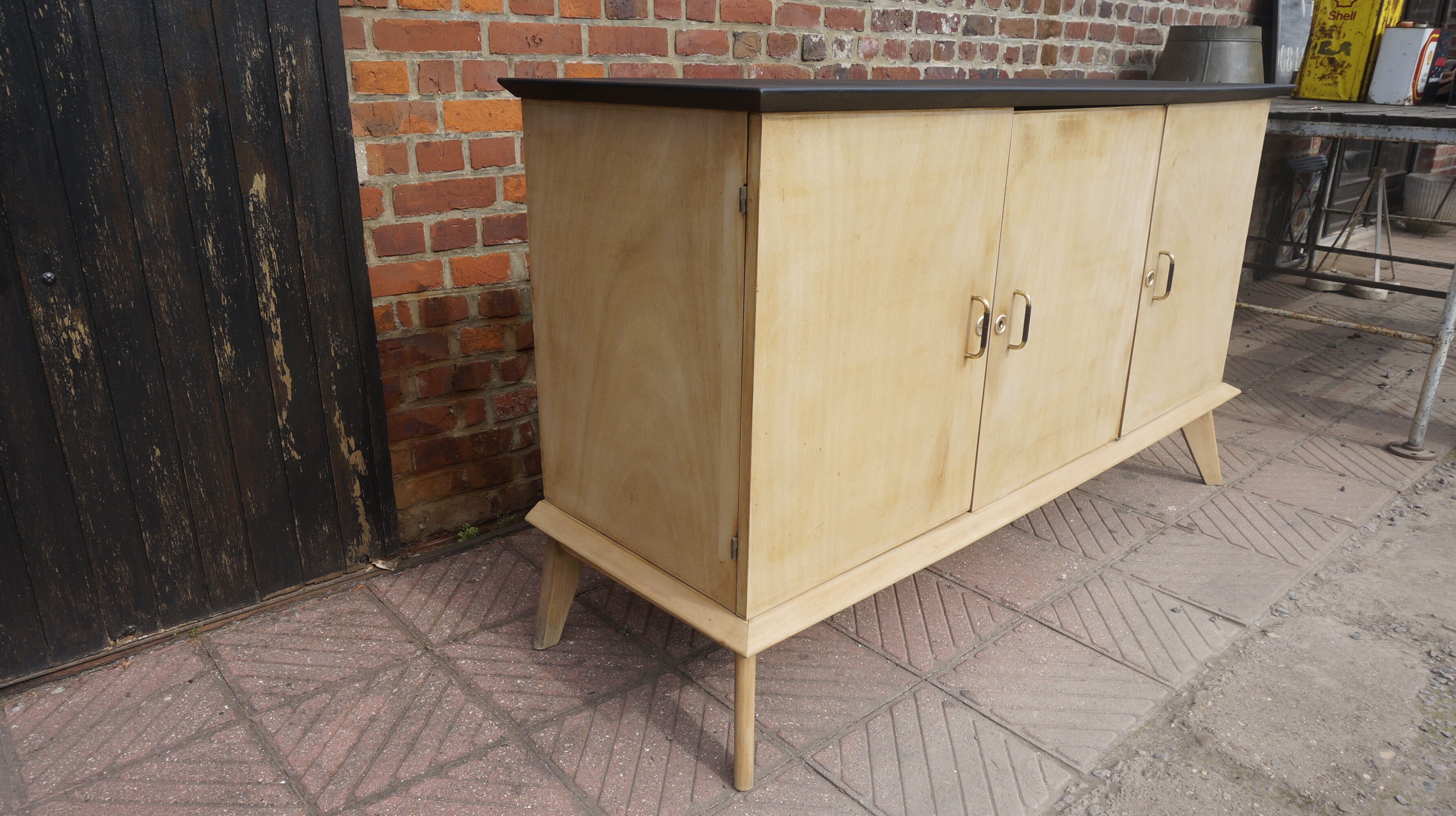 Vintage buffet