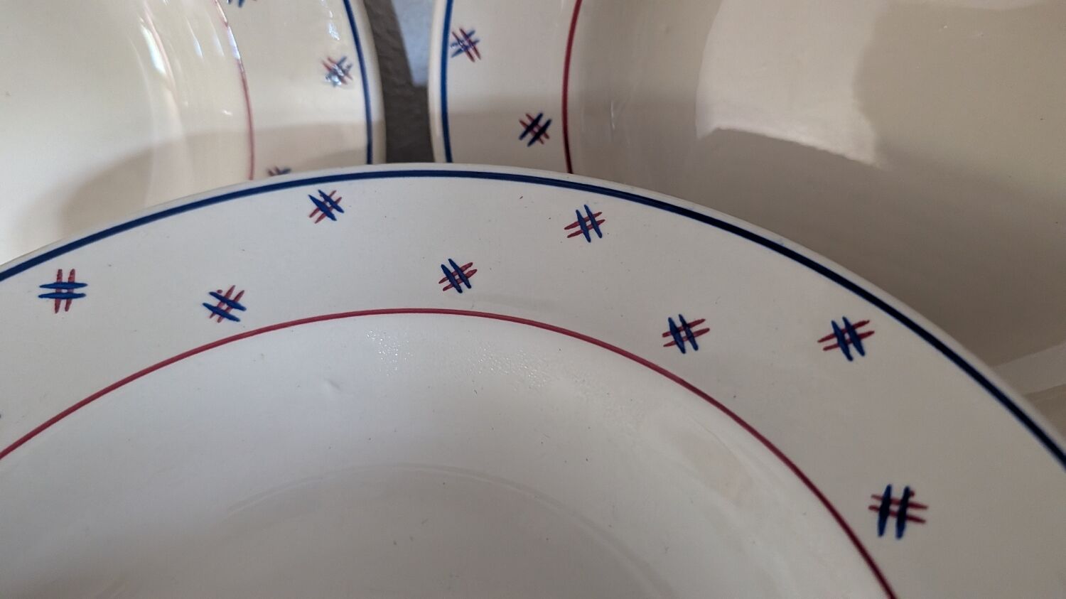 K&G Lunéville Pierre deep plates from the 1930s