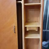 Compass feet cabinet