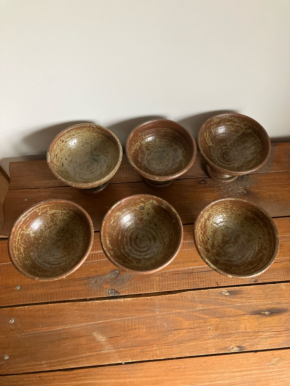 6 stoneware bowls