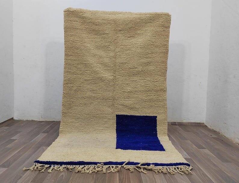 Authentic handwoven pure wool rug size 1.4/2.6 m