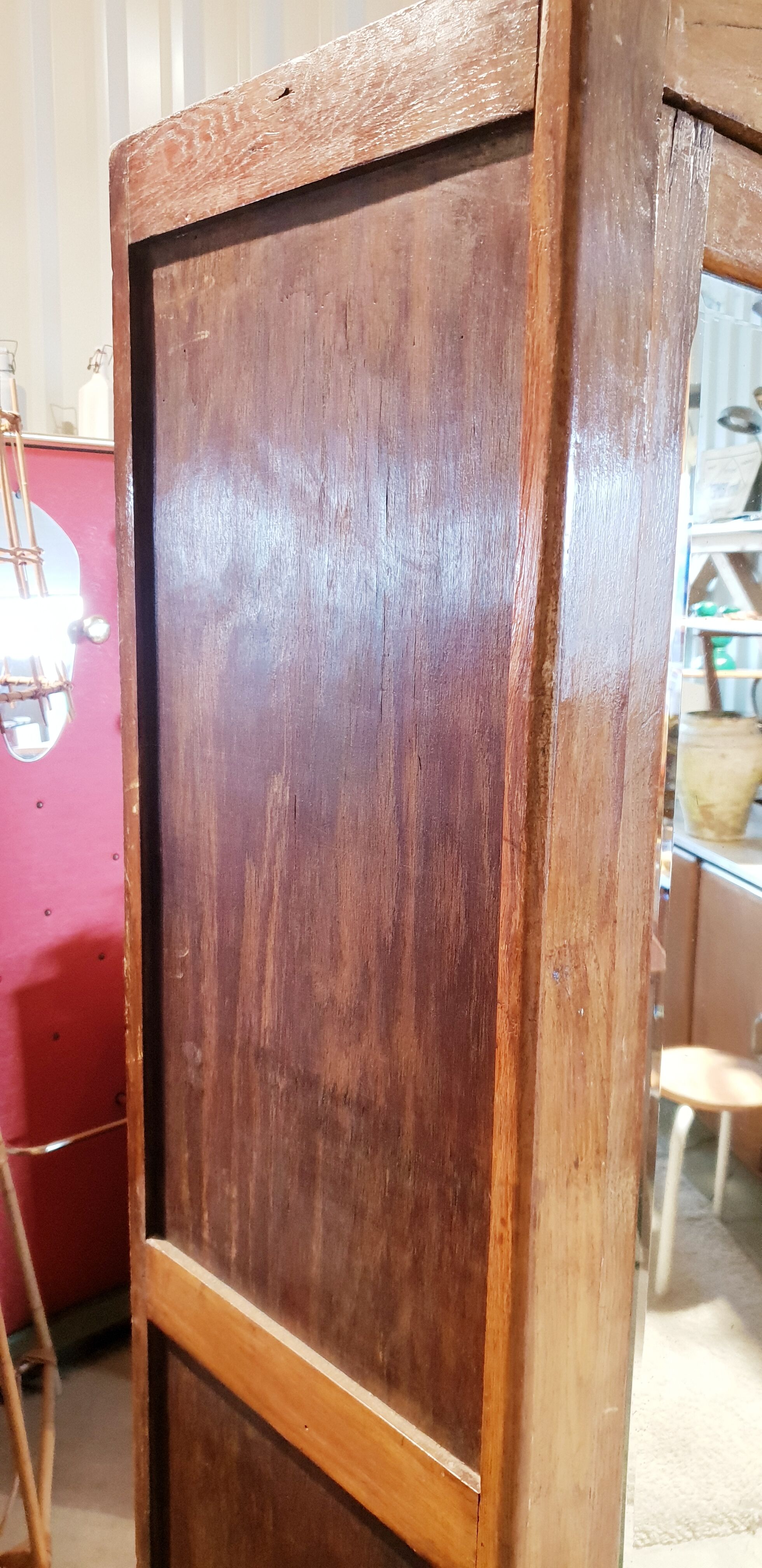 Armoire vintage