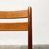 Set of chairs with a minimalist pattern, 1960s