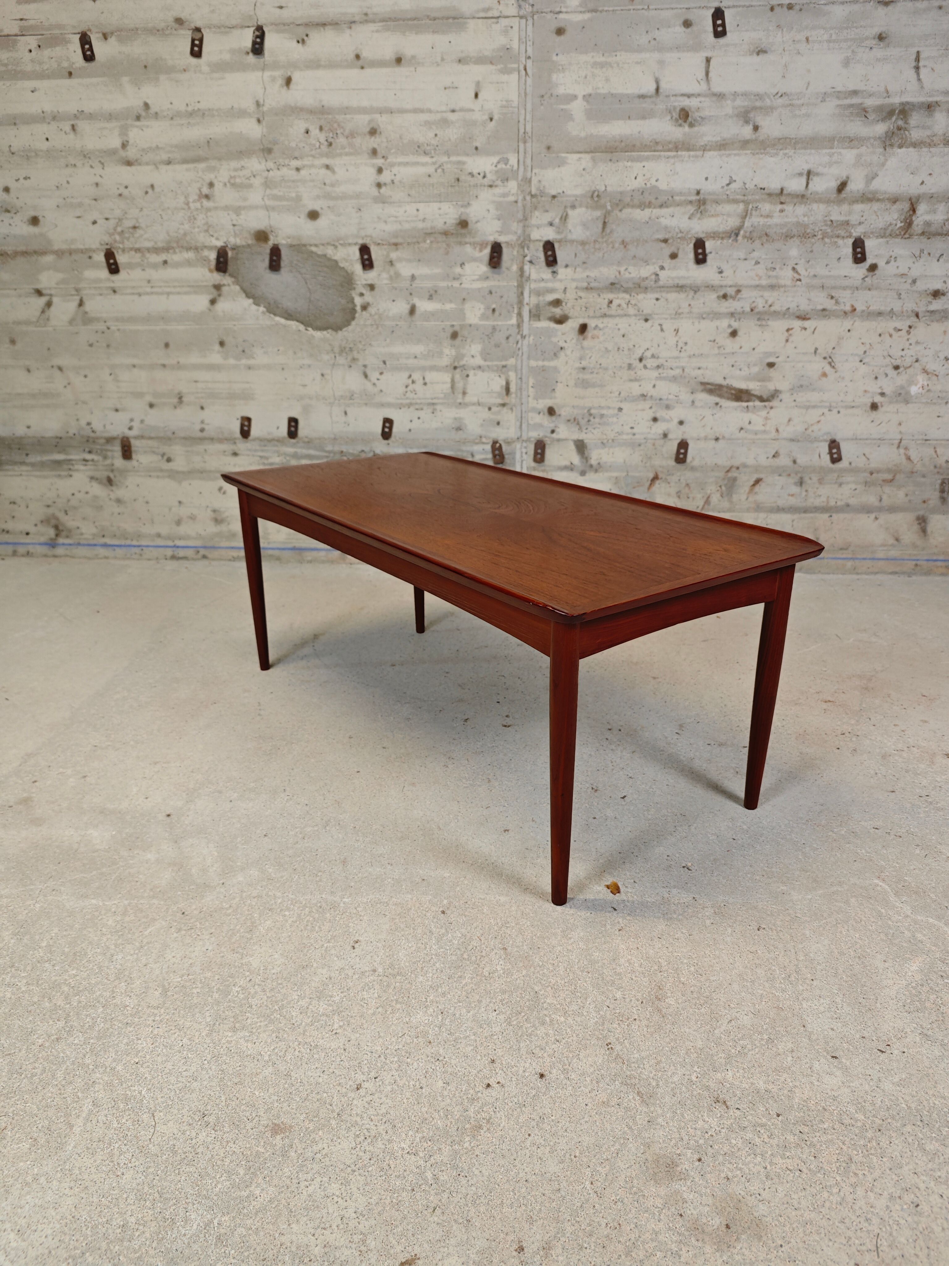 Danish coffee table in teak