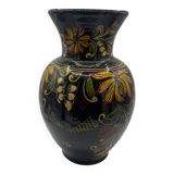 Black vase M/V floral patterns