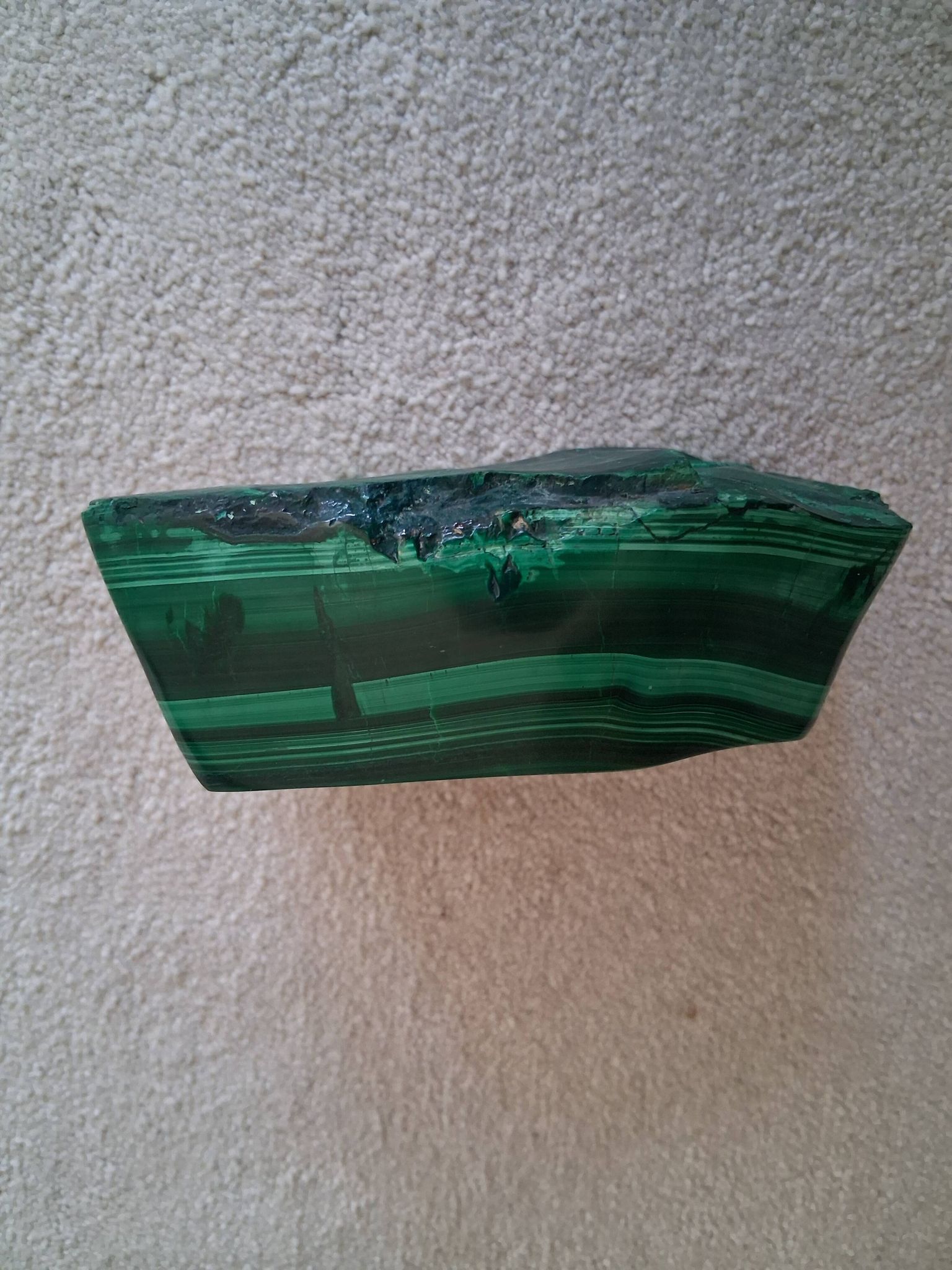 Vintage solid malachite block ashtray / Catch-all — Heavy geometric weighing 1.34 kg