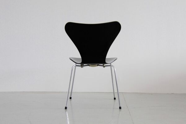 Set de 10 chaises ''Papillon'' série 3107 par Arne Jacobsen pour Fritz Hansen