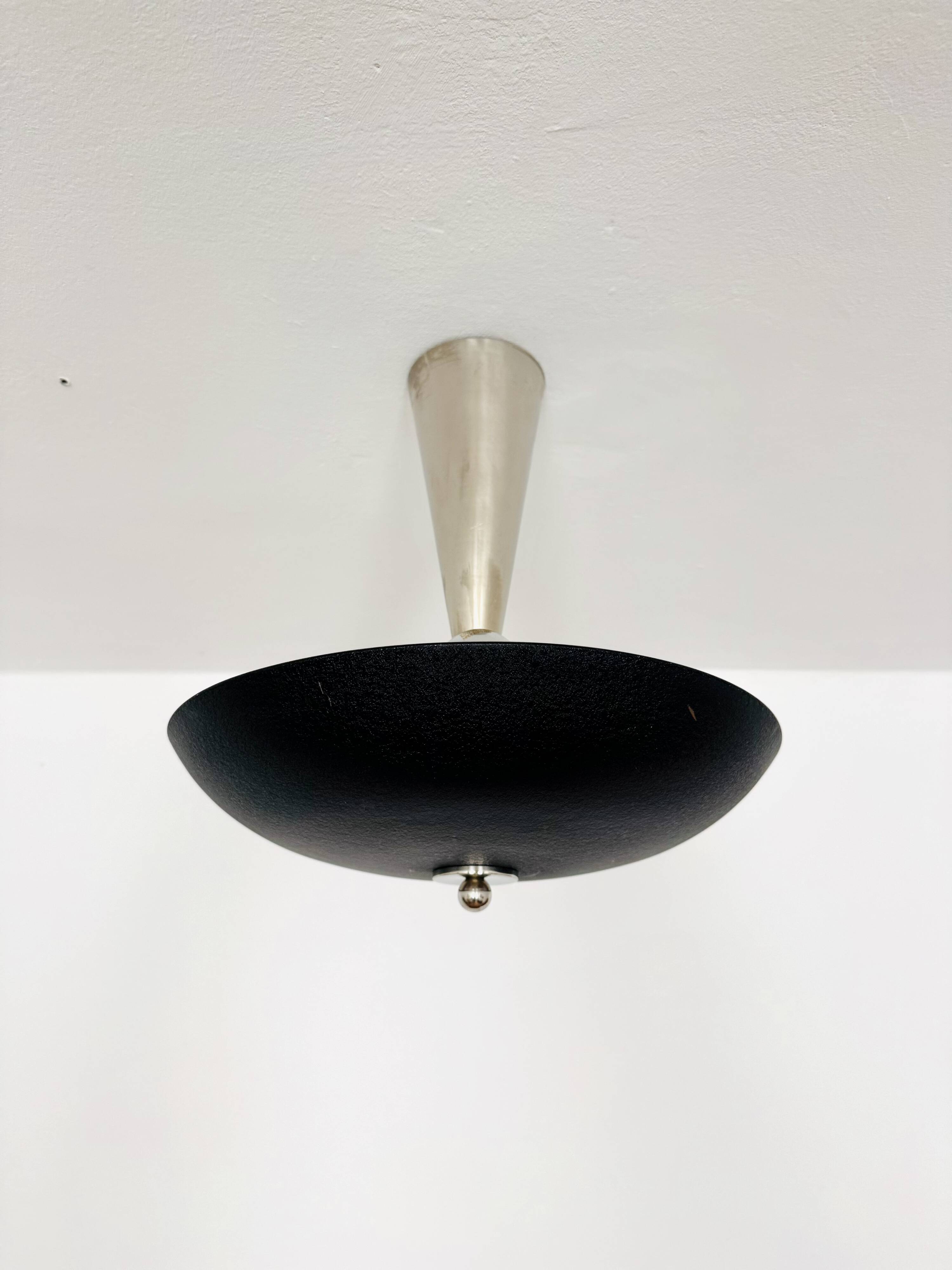 Italian Flush Uplight