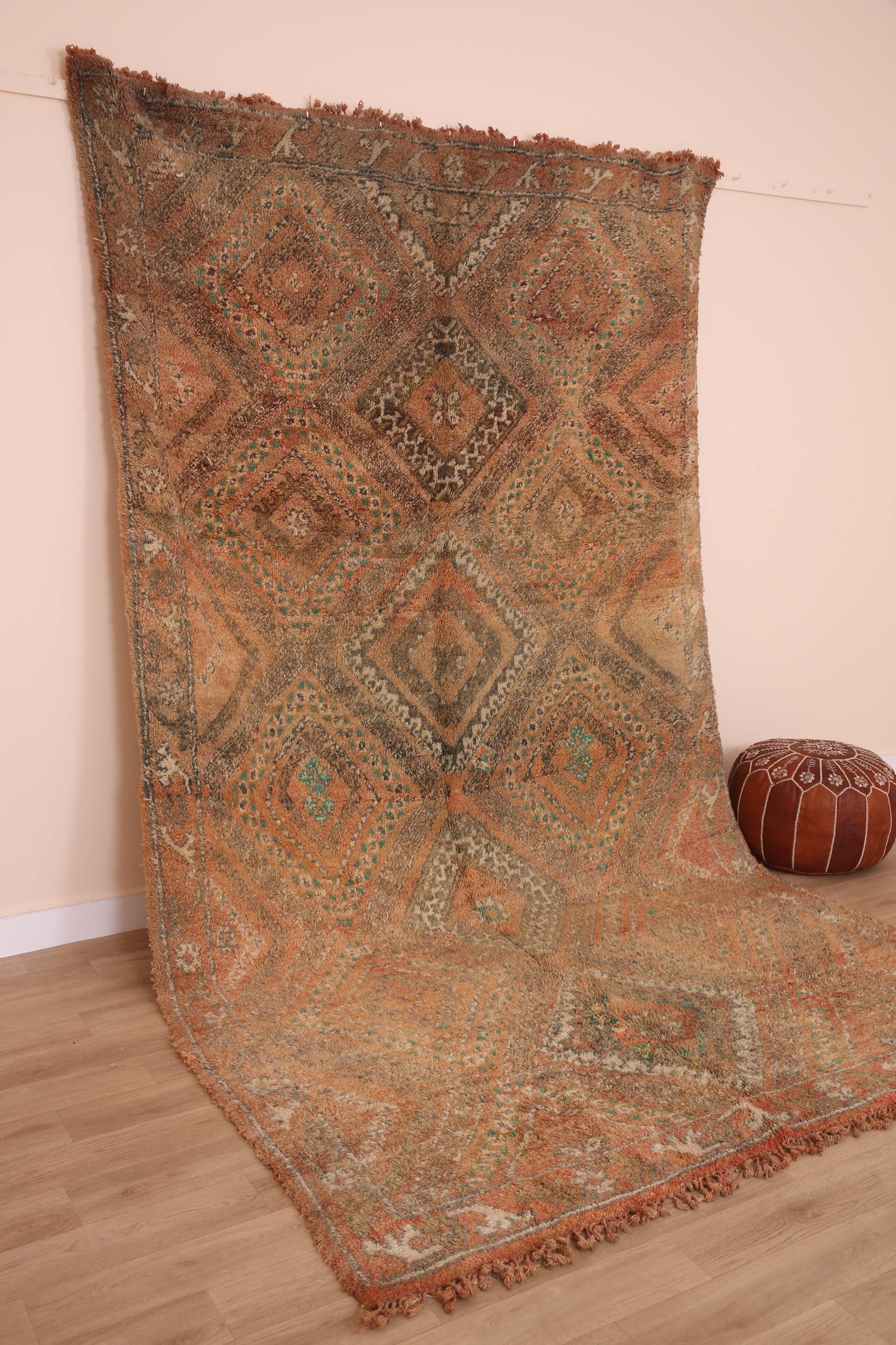 Peach Vintage Moroccan Rug 186 x 329 cm, Berber Wool Rug, Handmade Boho Rug
