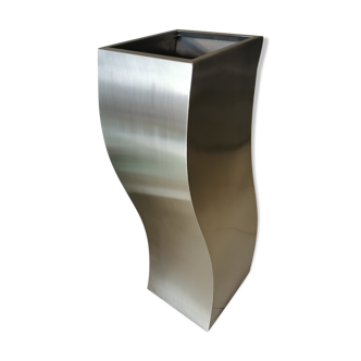 Wave column vase