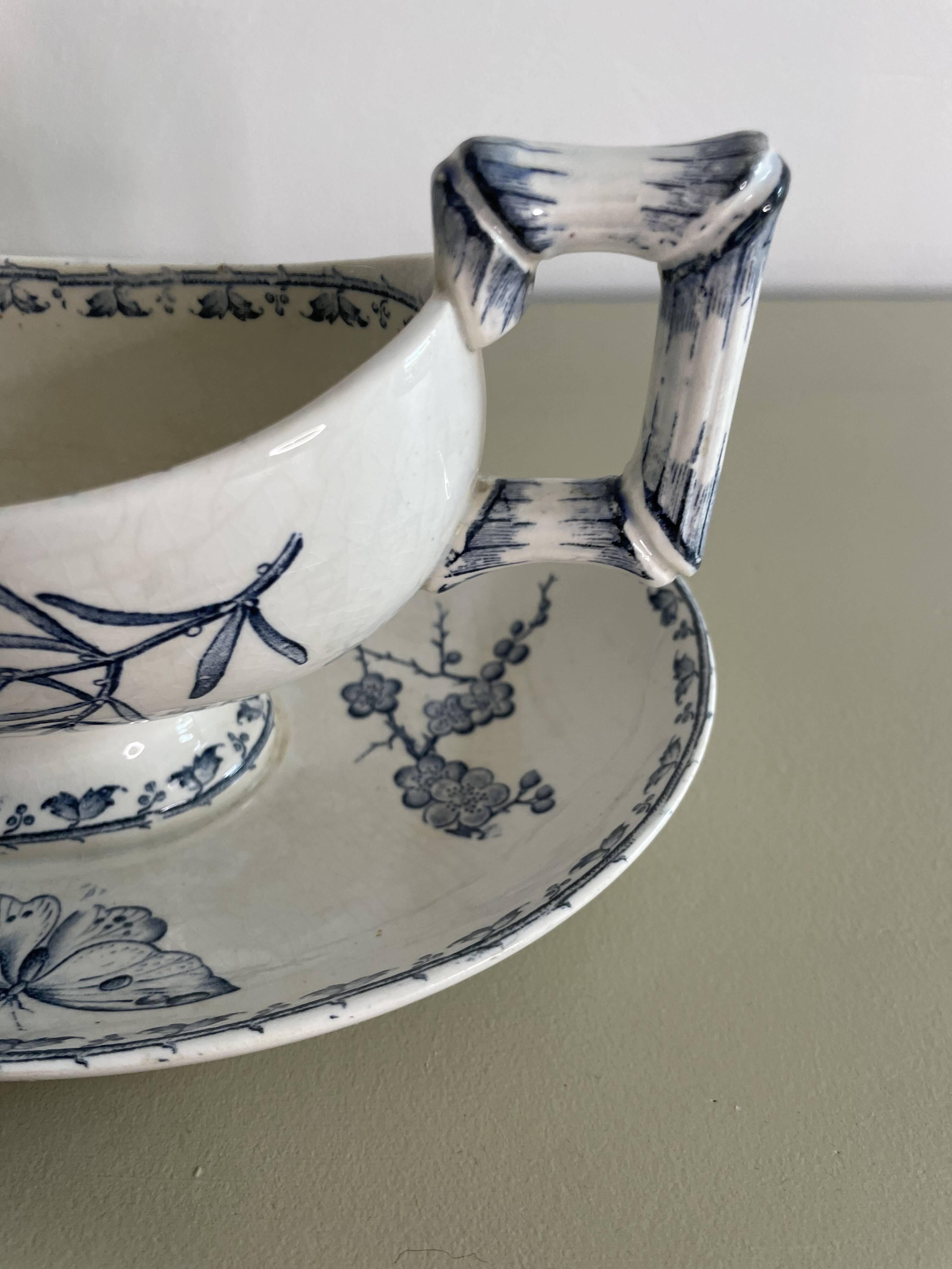 Sauce boat in blue iron earth Sarreguemines model Carmen