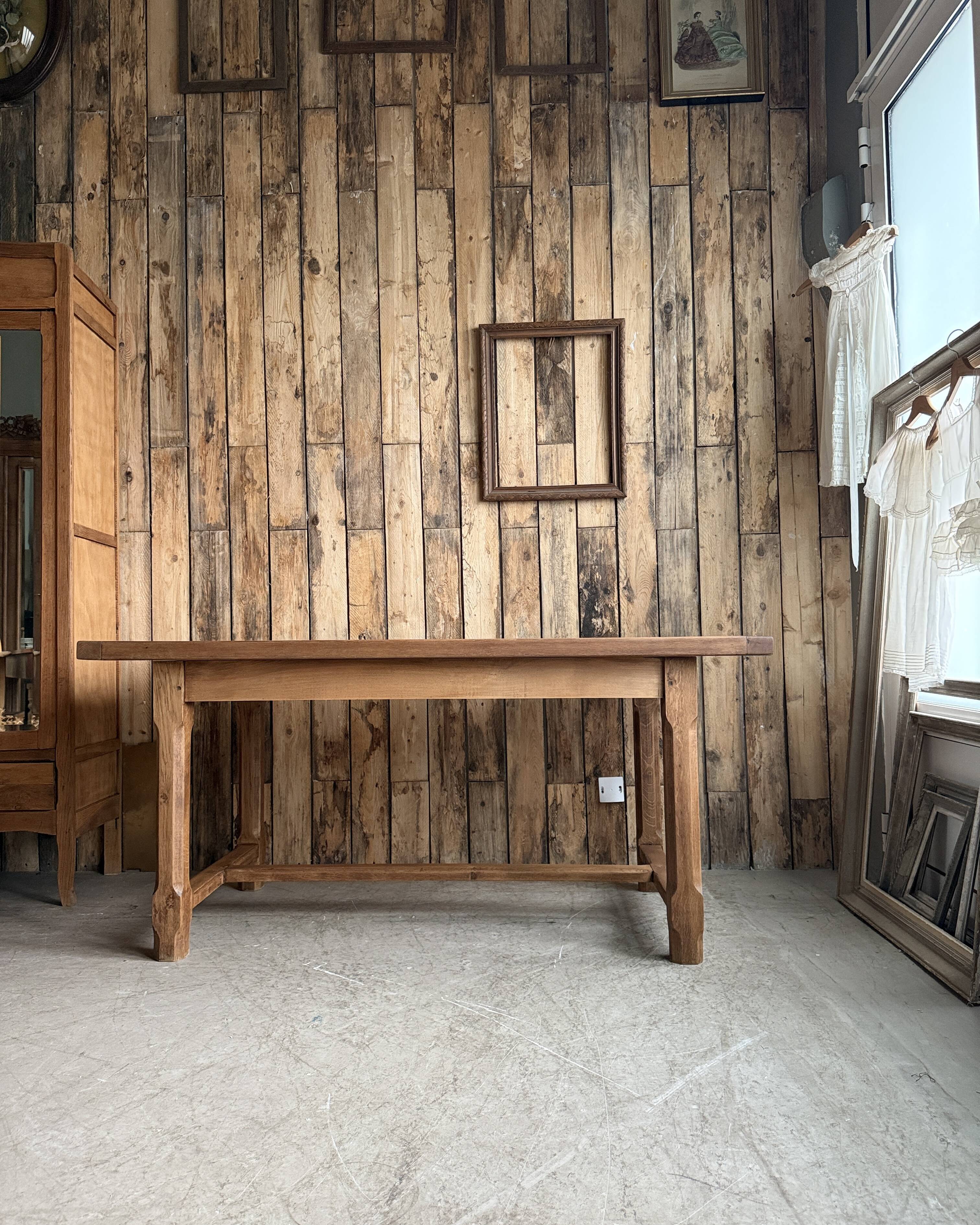 Vintage oak farmhouse table (renovated)