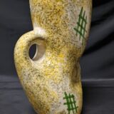 Vase J. Yell blue thistles