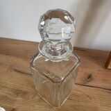 Transparent whisky carafe
