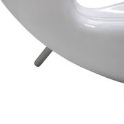Chaise en feutre blanc moderne conçue par Marc Newson, Italie années 90.