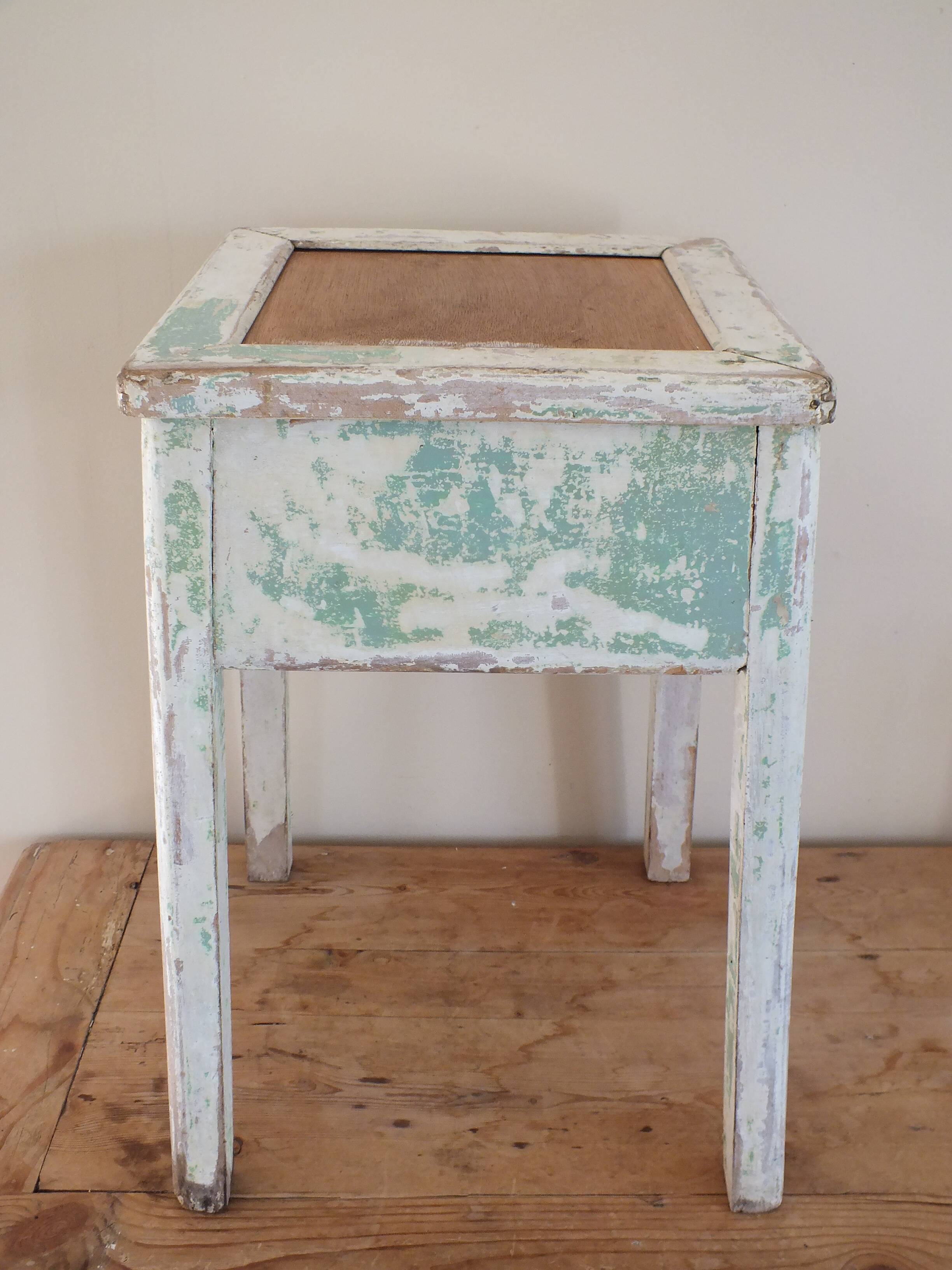 1950s chest stool in green and white painted wood