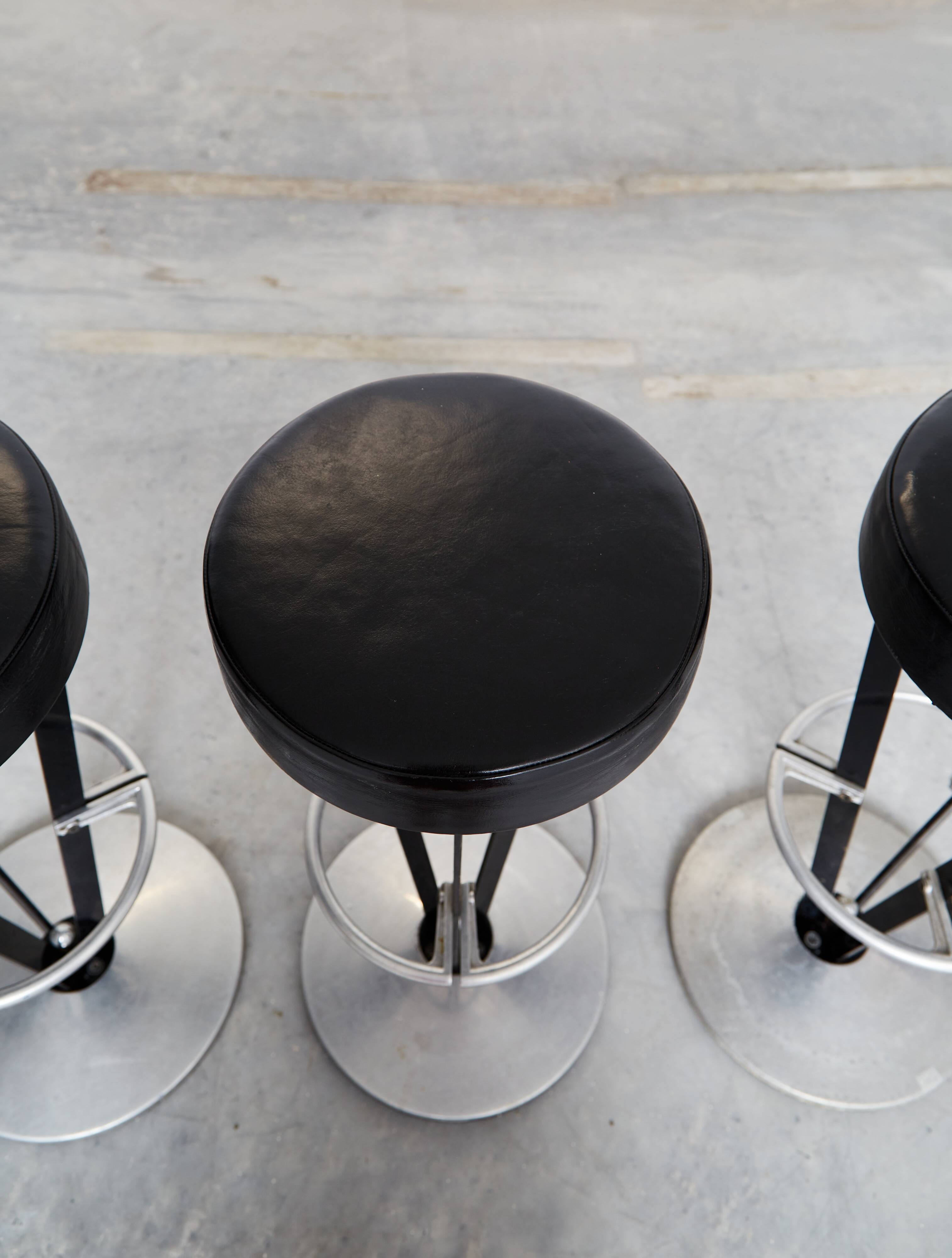 Tabouret "Dry Martini" Pedro Miralles pour AKABA