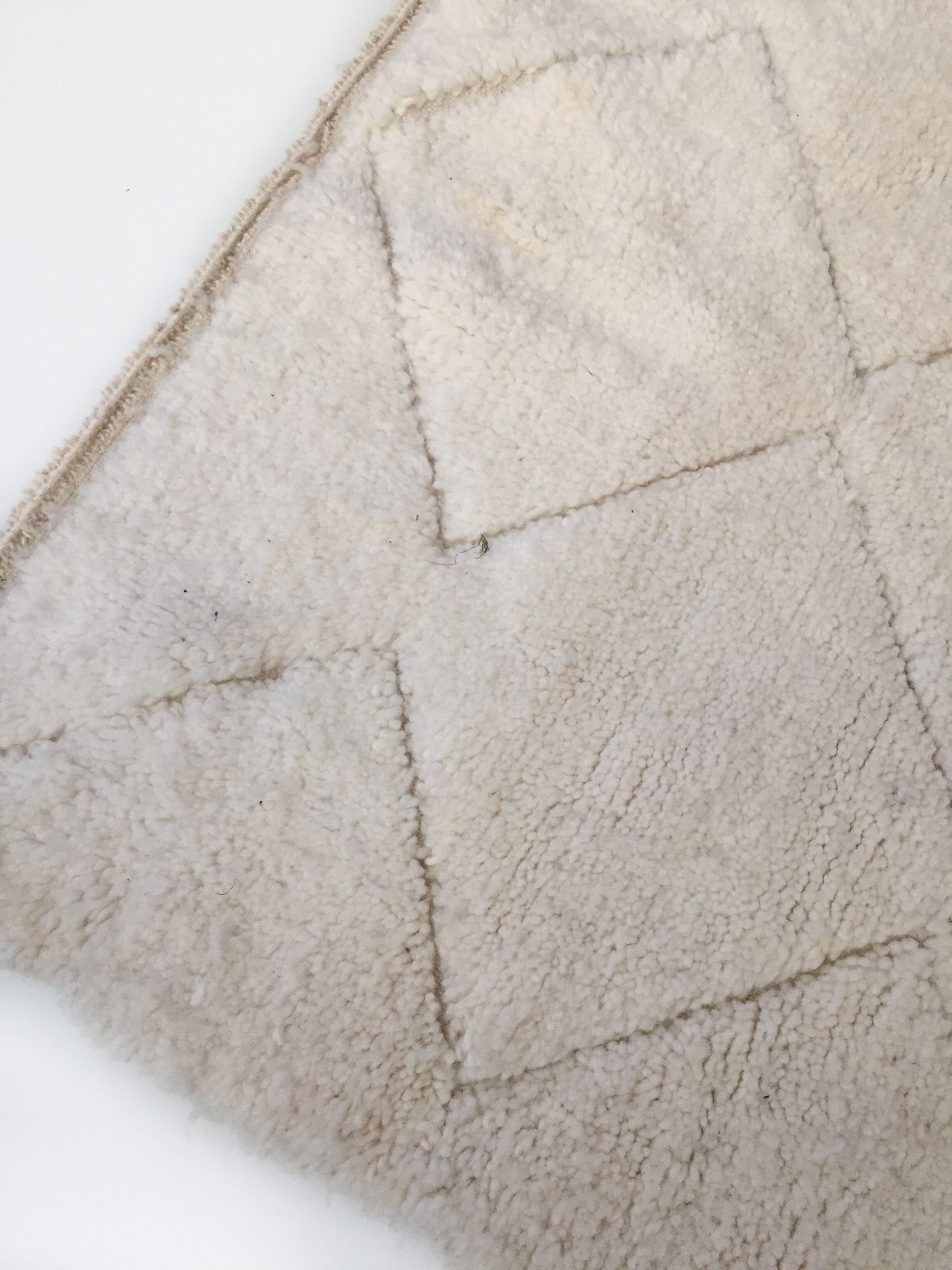 Moroccan Berber carpet Beni Ouarain 145x100cm