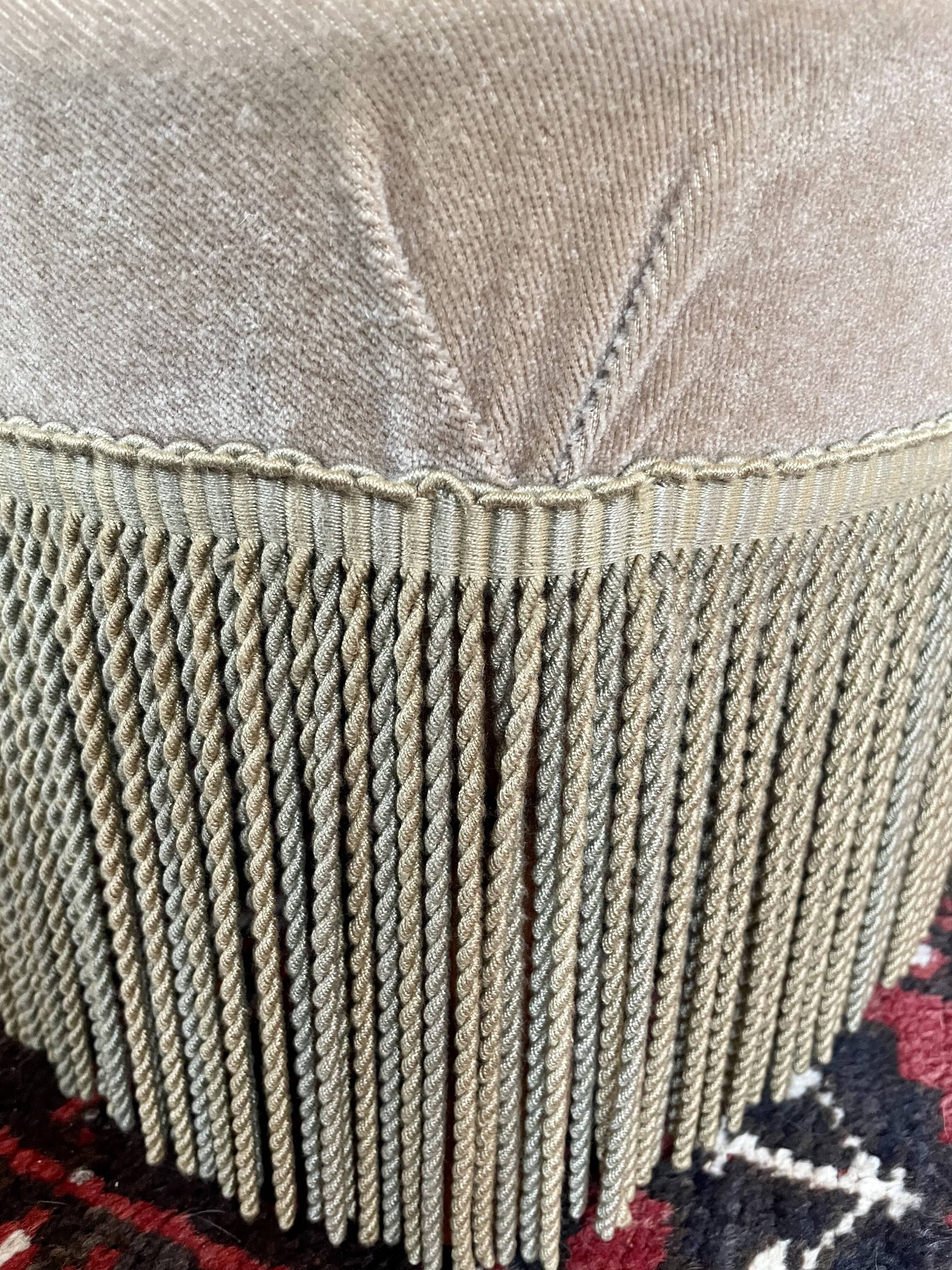 Golden beige toad drivers