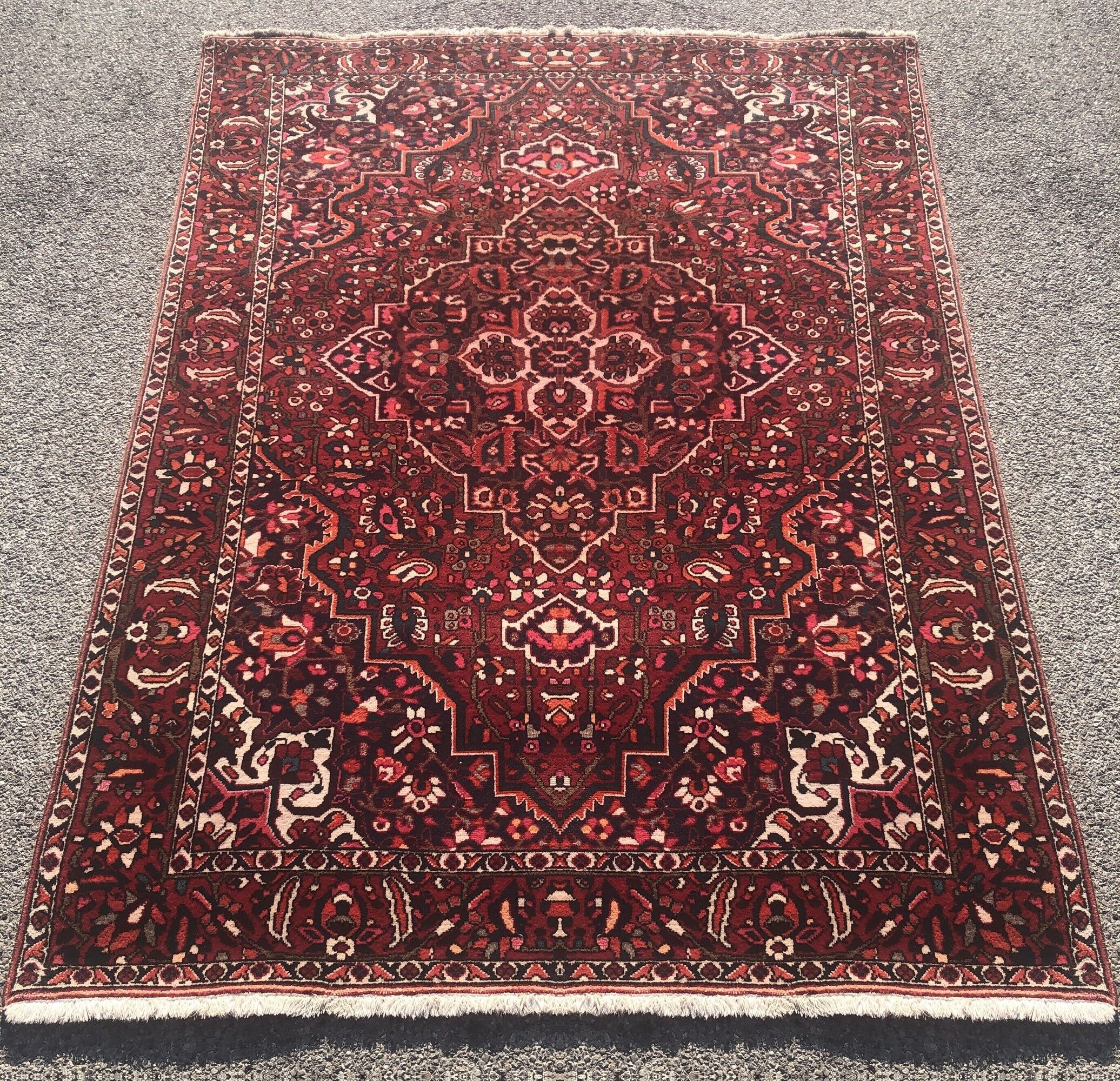 Persian orient carpet iran bakthiar 196 x 300 cm