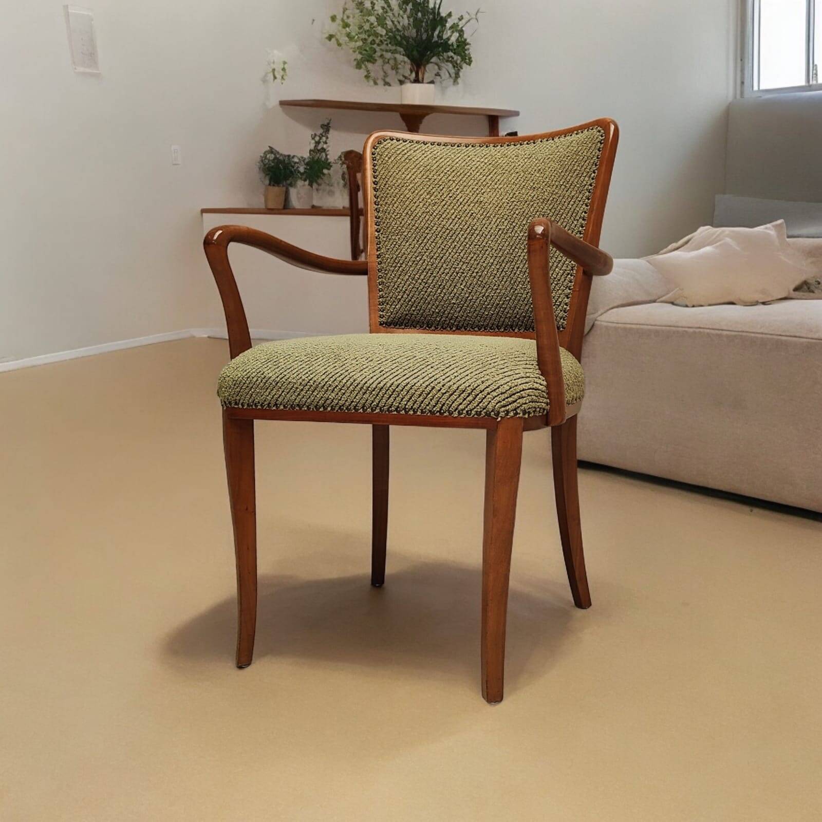 Chaise du milieu du siècle