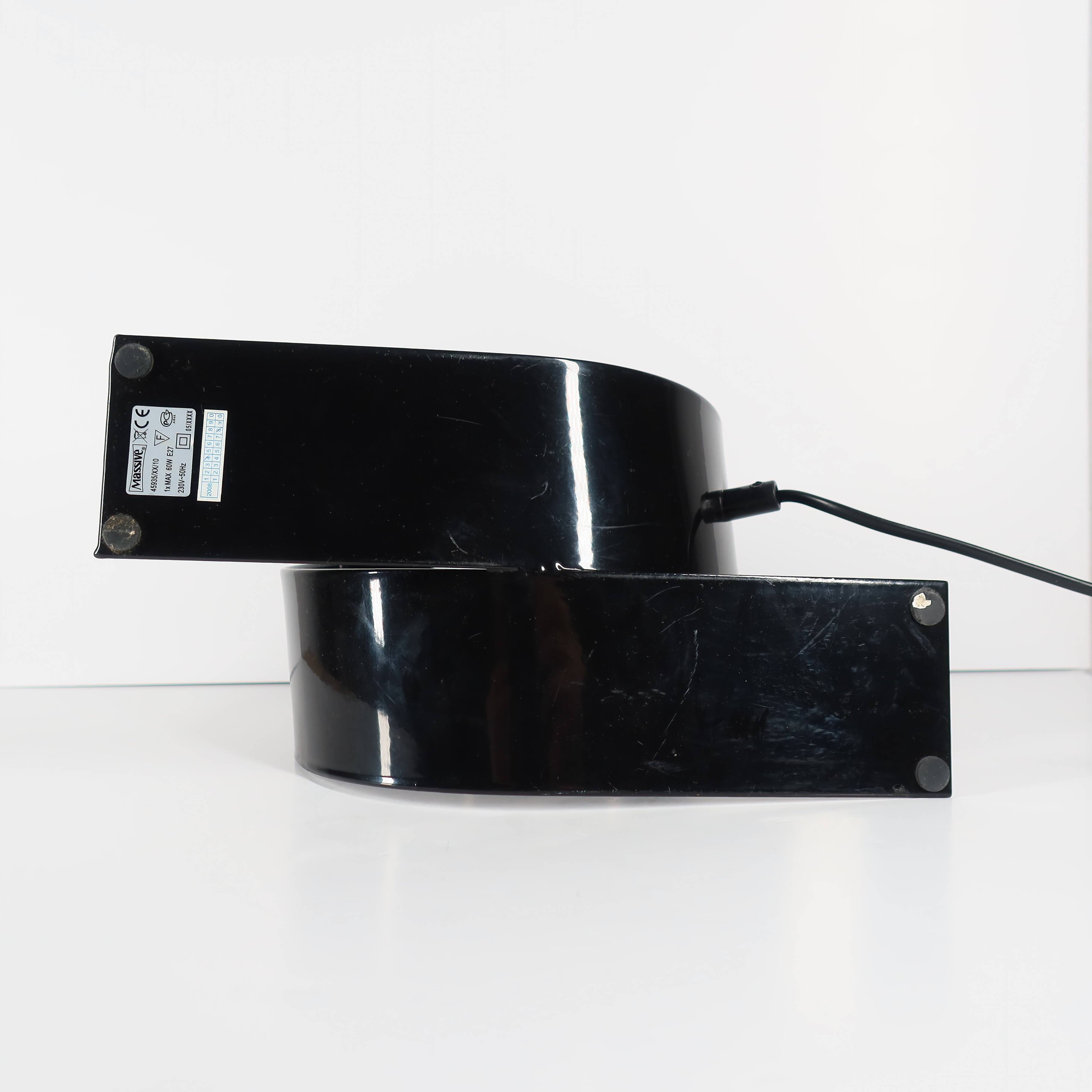 Massive Looping Table Lamp