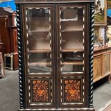 Napoleon III library or showcase.