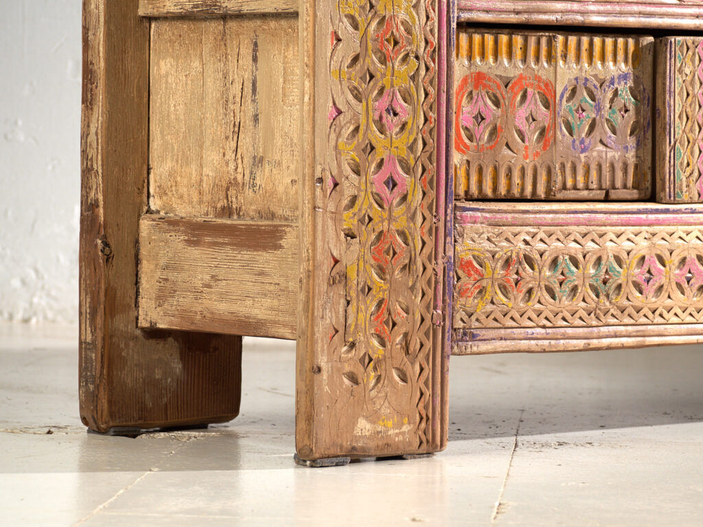 Antique carved low cabinet with drawers in pine – Xinjiang, circa 1900