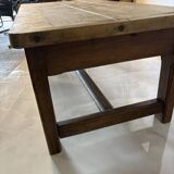 Table basse ancienne en bois brut, style campagne