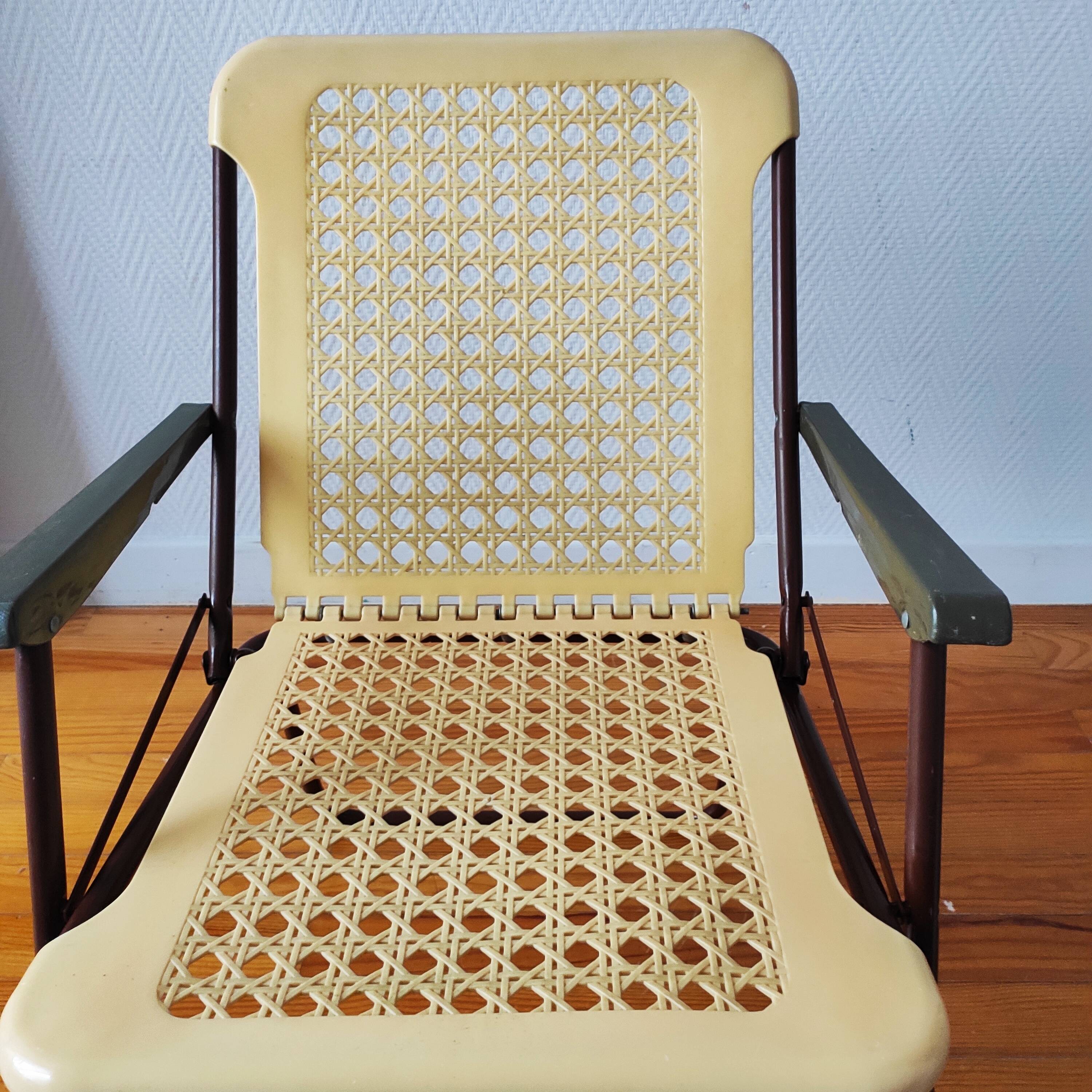 Vintage Italian folding chair 1970