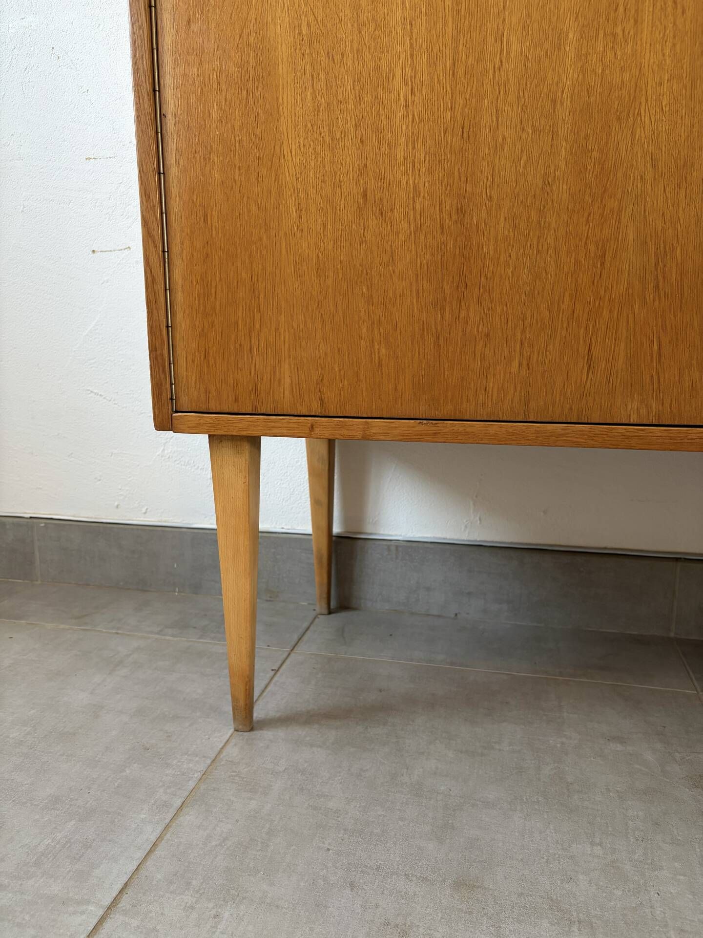 Meuble de rangement / étagère vintage