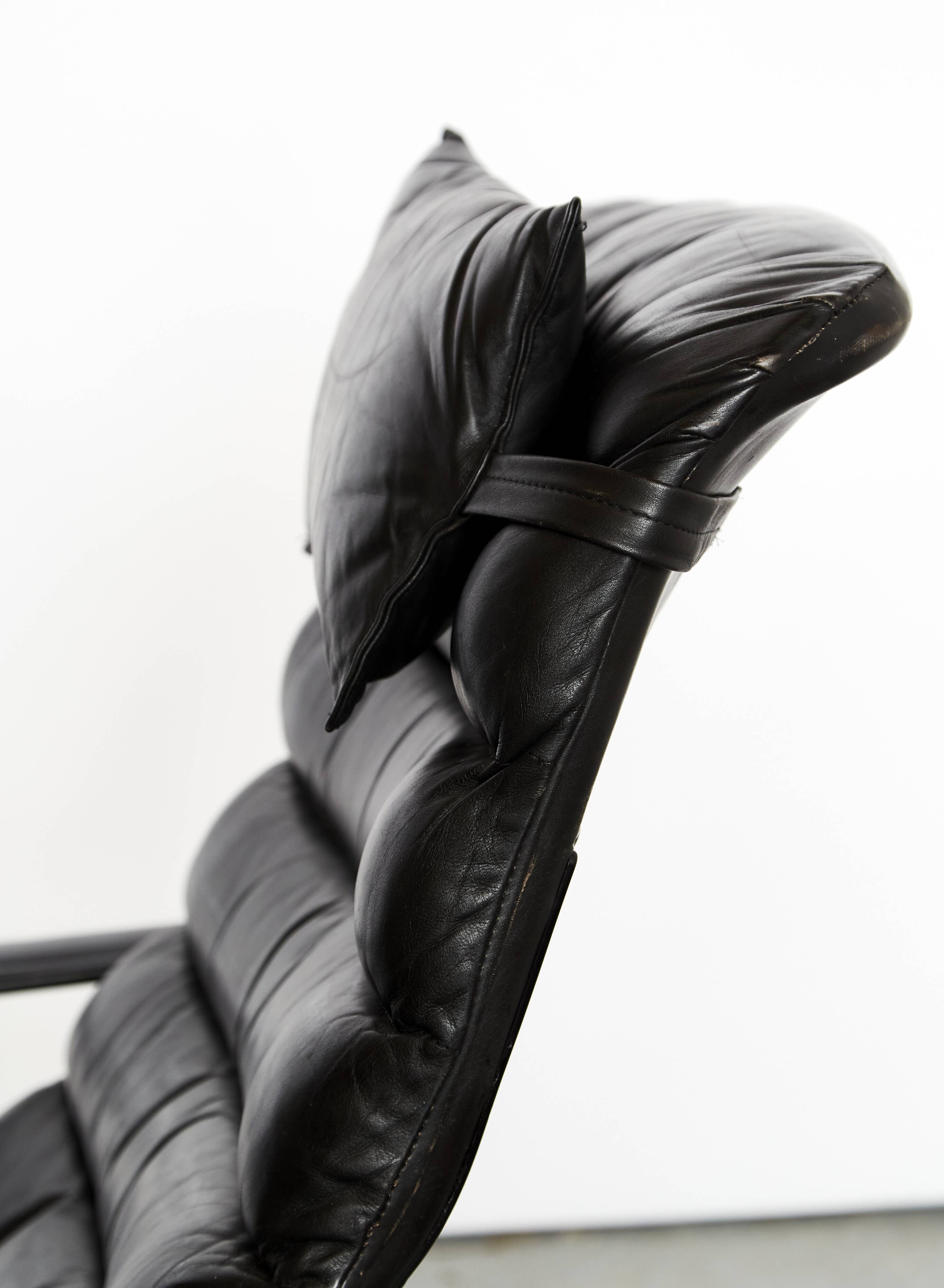 Lounge chair and ottoman Ilmari Lappalainen "Pulkka" for ASKO