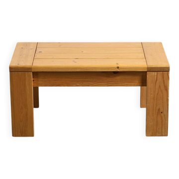 Pine coffee table Les Arcs, circa 1970