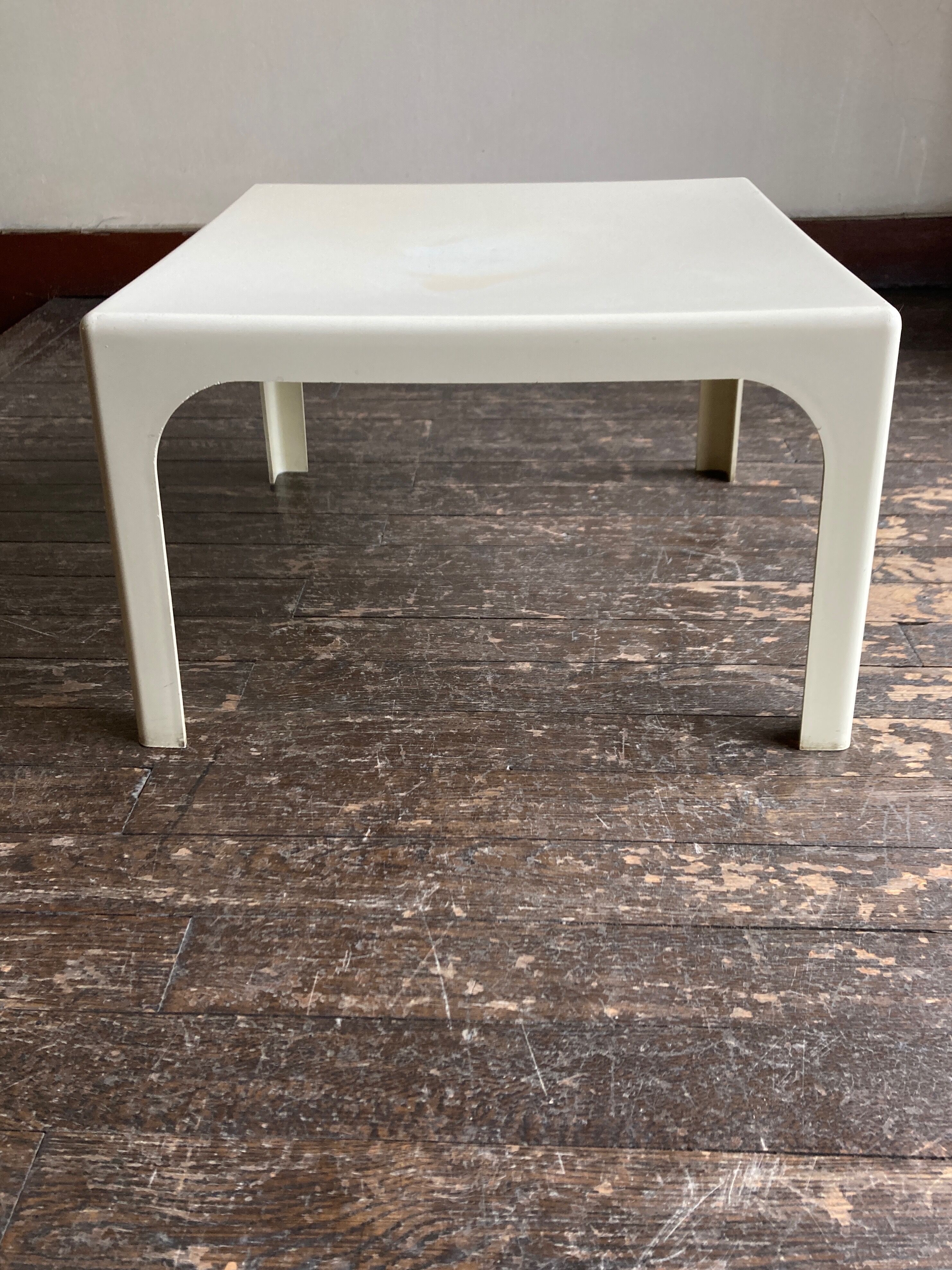 Coffee table in abs Flair for Prisunic 1970 space age