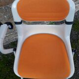 Dorsal tablet chair by E Ambasz and G Piretti 1990