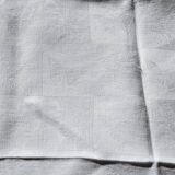 Old tablecloth & 5 linen damask napkins