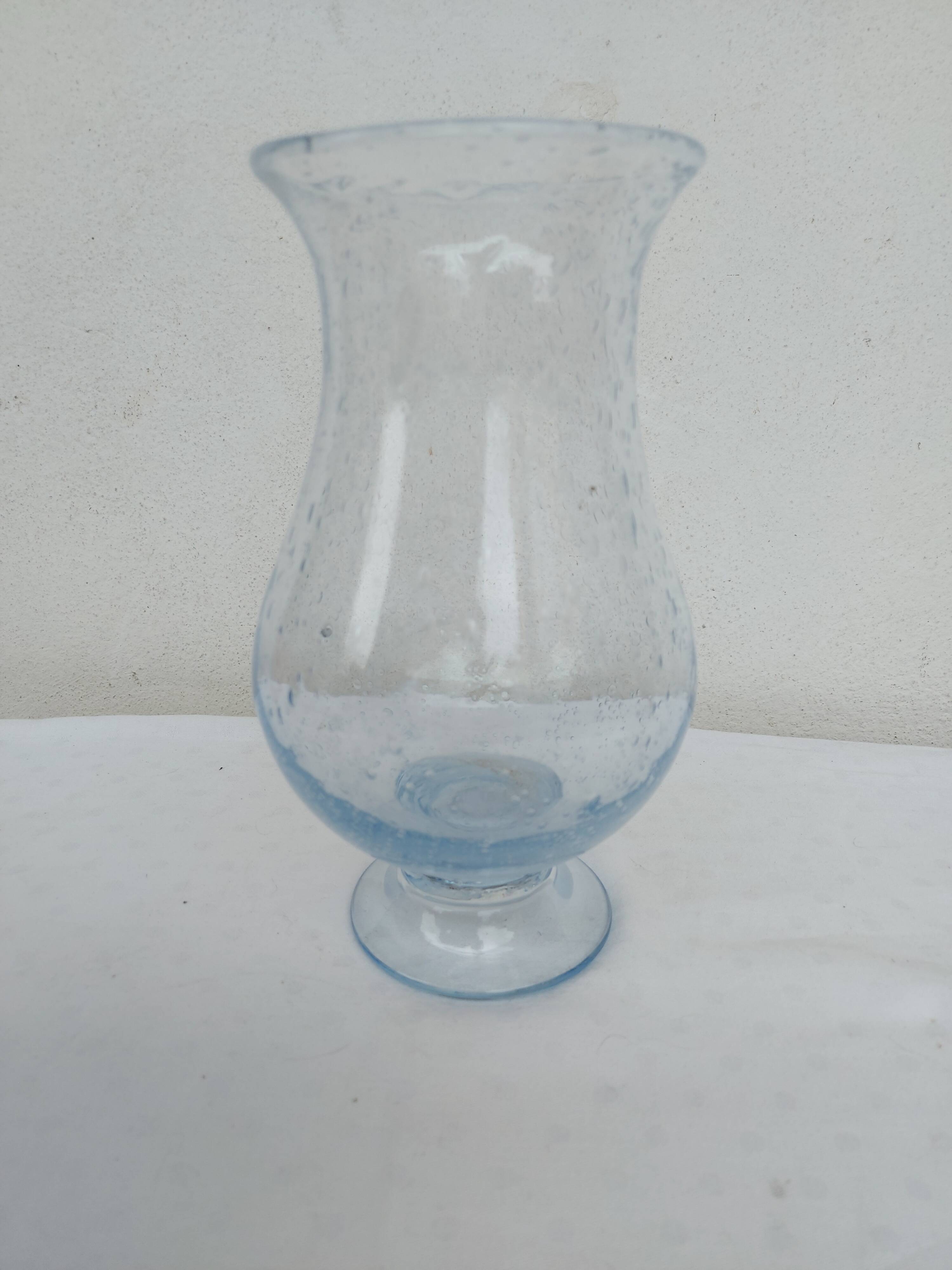 Vase , biot photophore of blue color