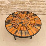 Round coffee table in ceramic and lacquered metal, Roger Capron