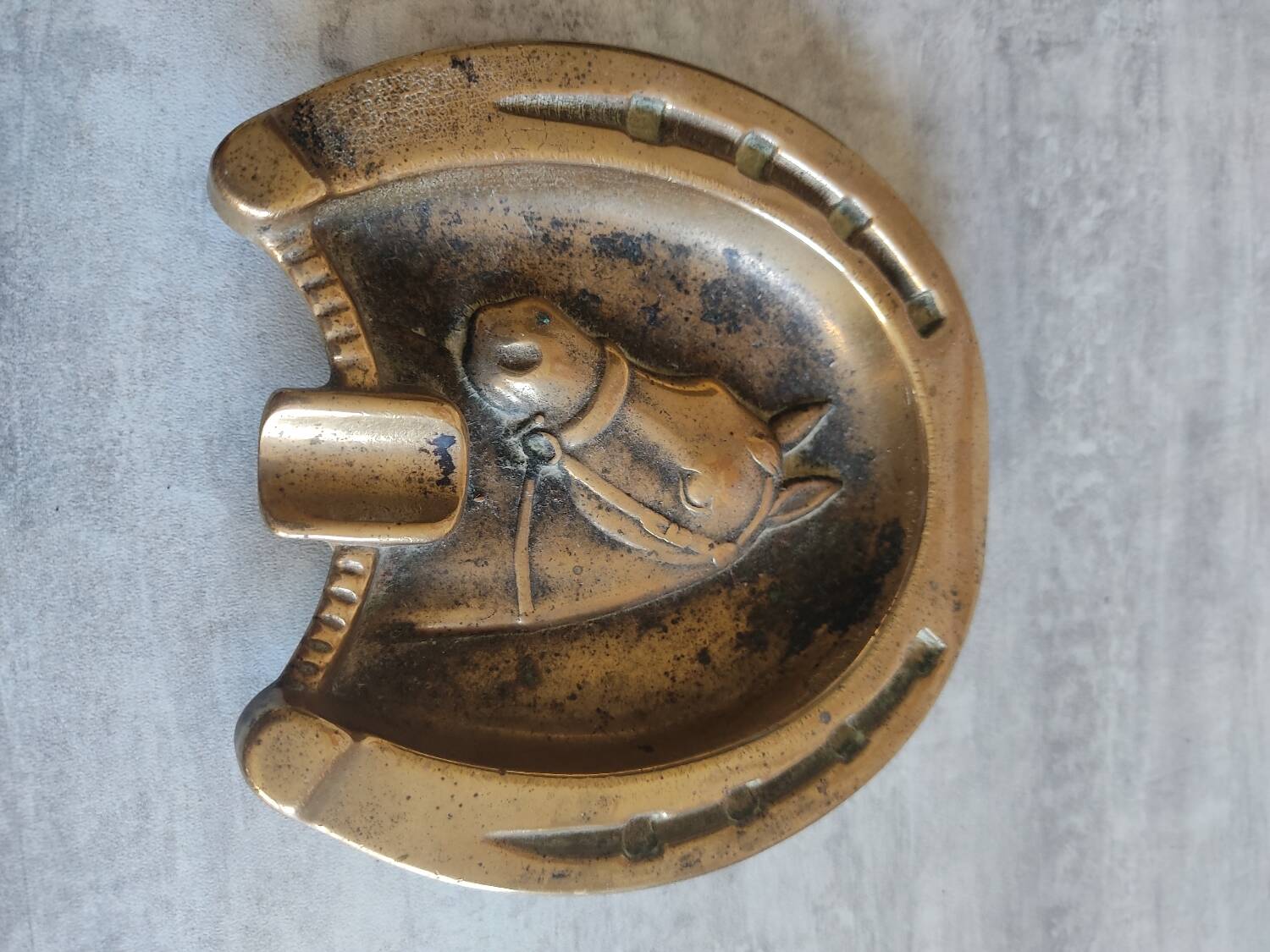 Ashtray