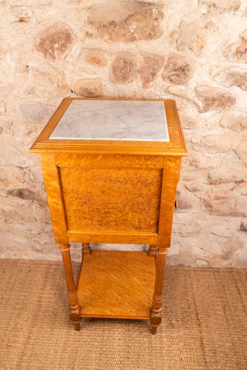 Neo-Louis XVI Nightstand in Spotted Maple & White Marble (Late 19th Century)