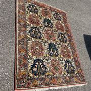 tapis d'orient à décor d'oiseaux 150/205cm