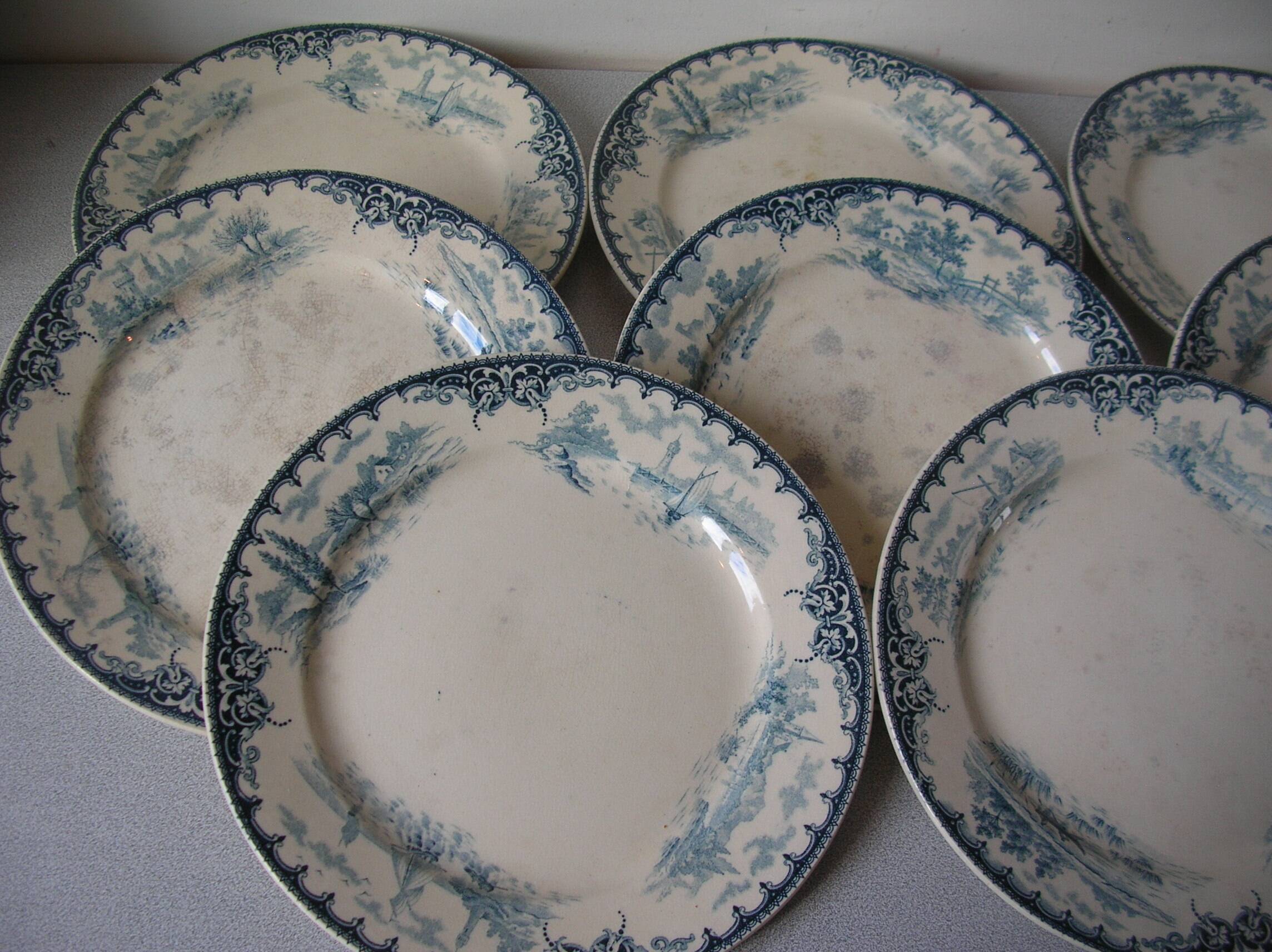 Lot of 8 old large Dépôt E. Bourgeois Paris earthenware plates 23 cm