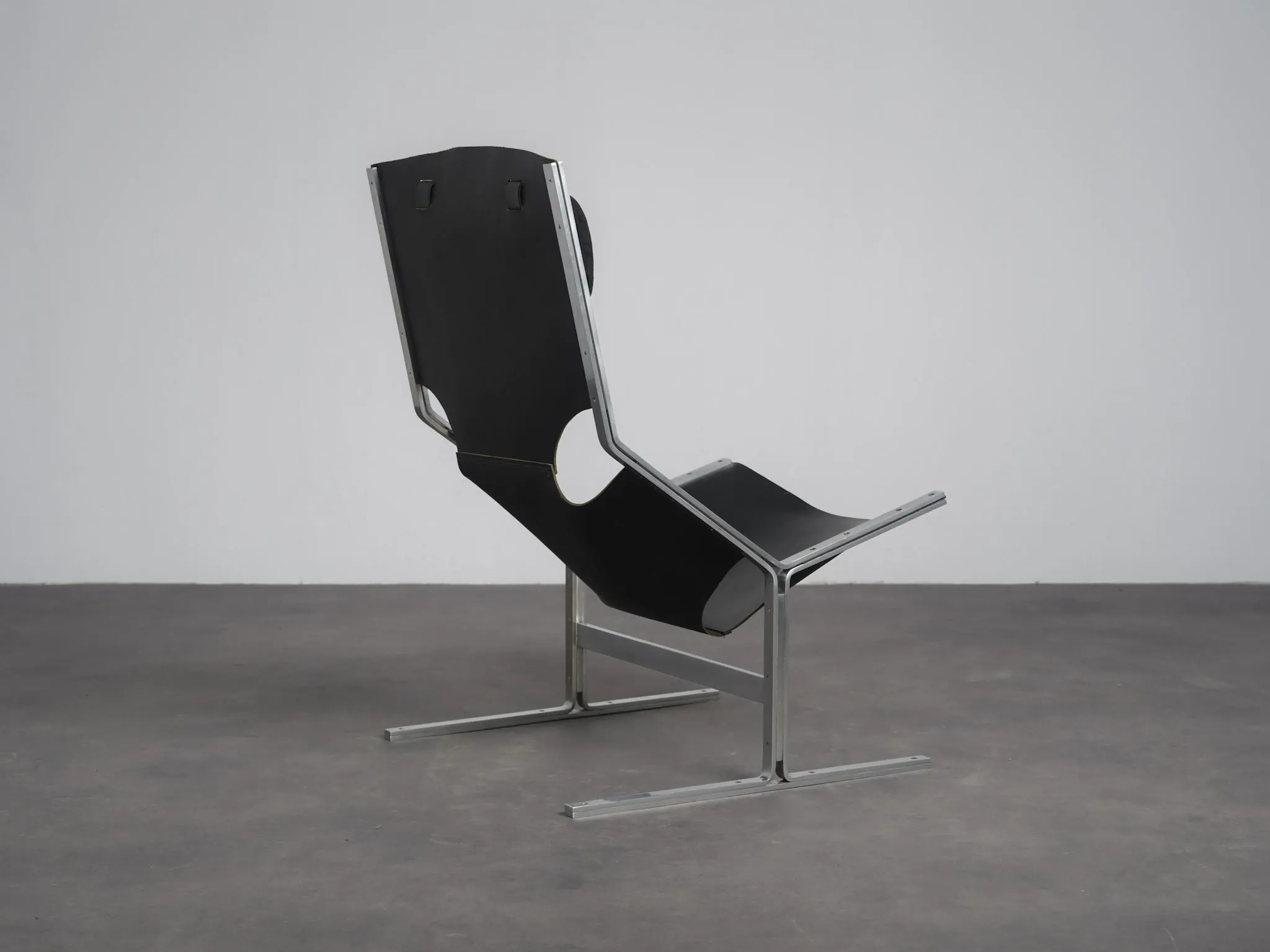 Rare leather lounge chair by Pierre Thielen for Metz & Co., Netherlands, 1960s